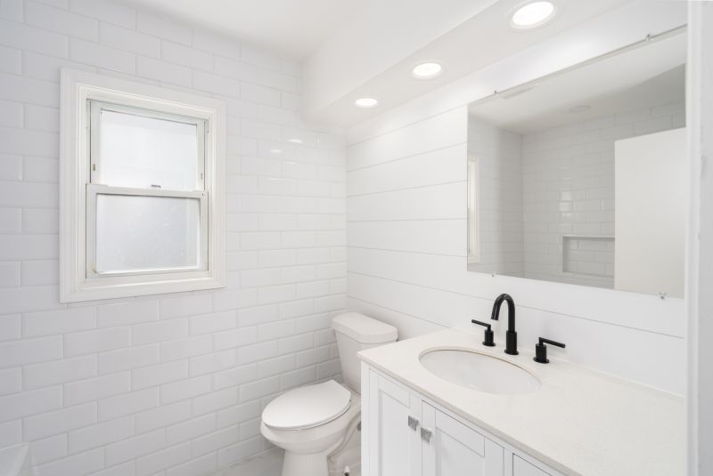 Top Bathroom Remodeling Companies in Holly, MI